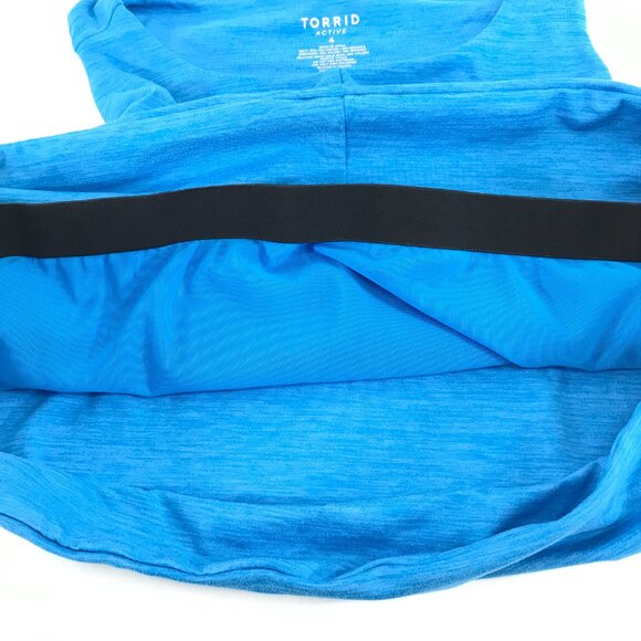 Torrid Low Impact Wireless High Neck Longline Active Top Women's Plus 4/4X Blue - Picture 4 of 8